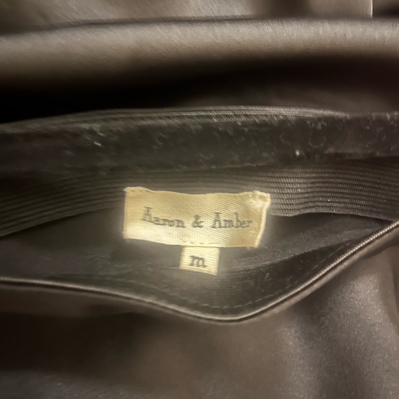 ARTIZIA SILK BLACK MIDI SKIRT SZ: M never worn.perfect condition - Picture 2 of 2